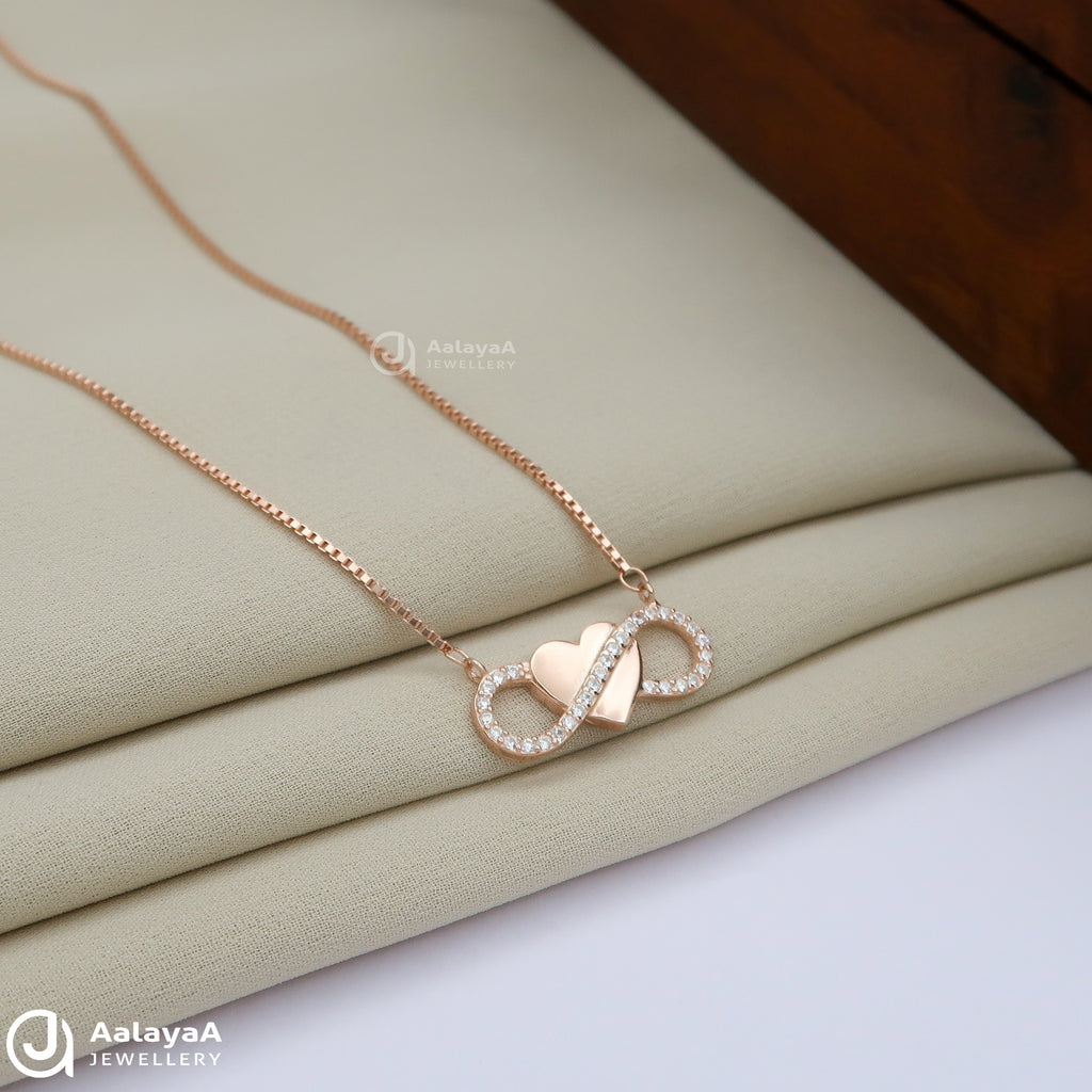 Silver Rosegold Solo Infinity Heart Chain Pendant