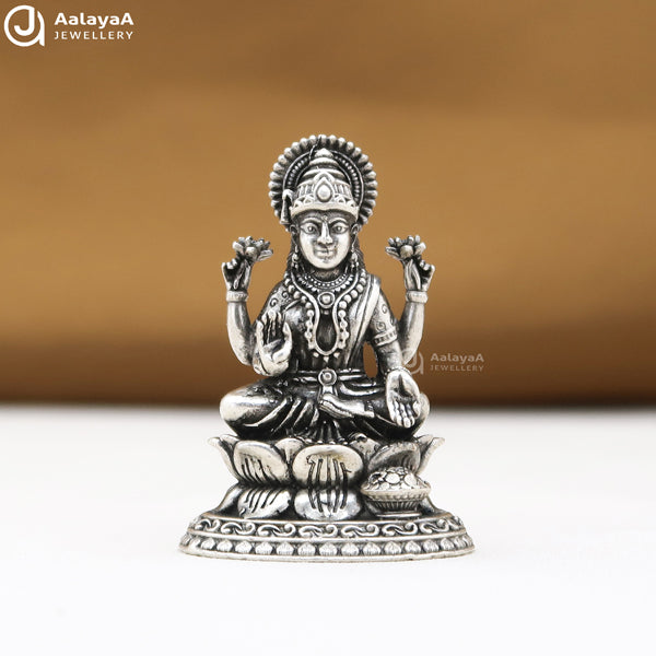 Silver Antique Lakshmi 2D Idol