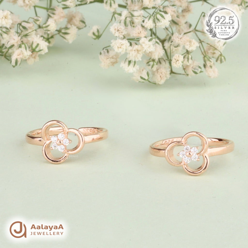 Silver RoseGold Clover Blossom Toe Ring