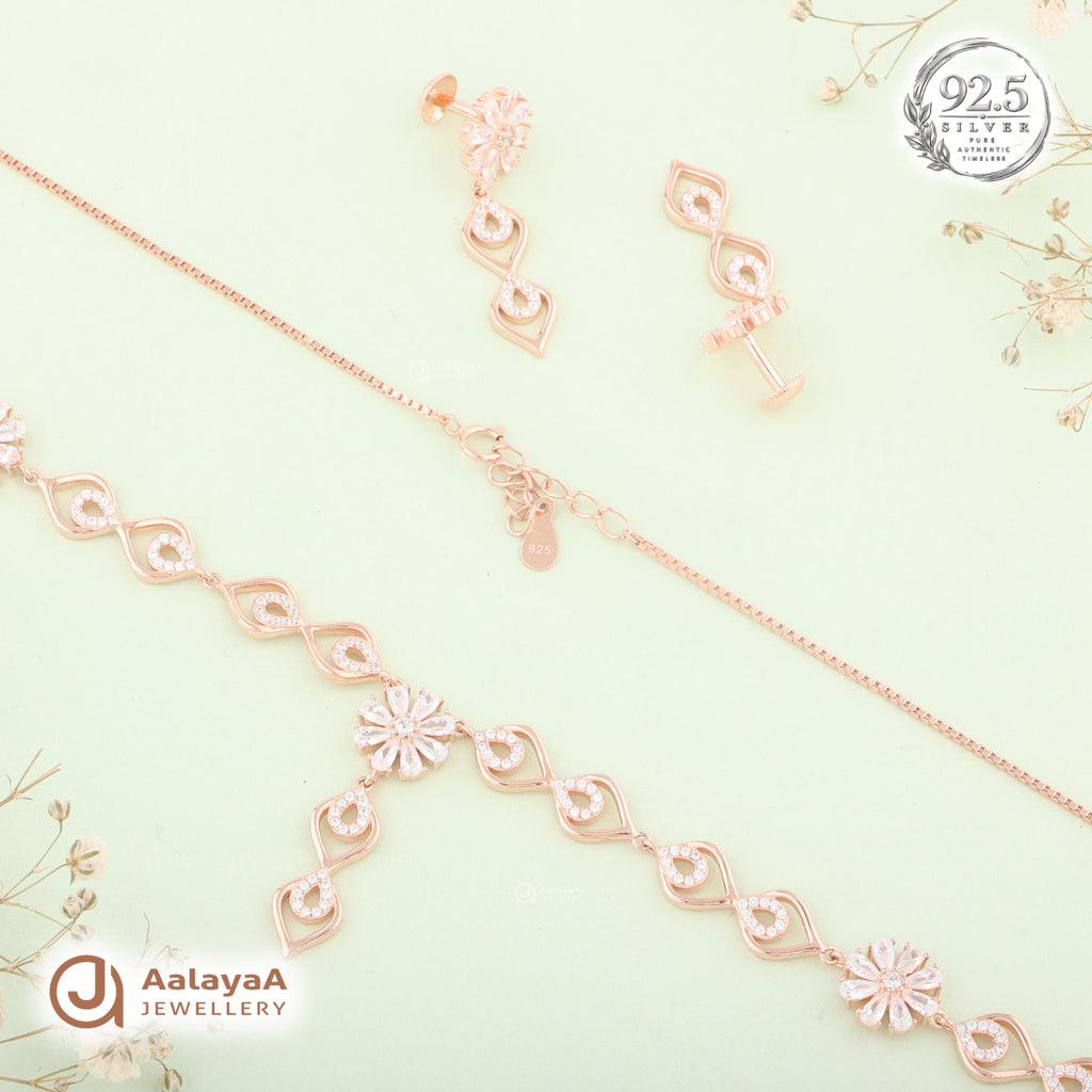 Silver Rose Gold Fiora Daisy Necklace Set