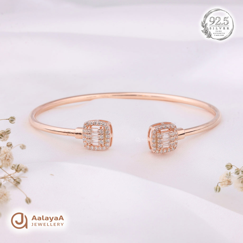 Silver Rosegold Emerald Cut Halo Kada