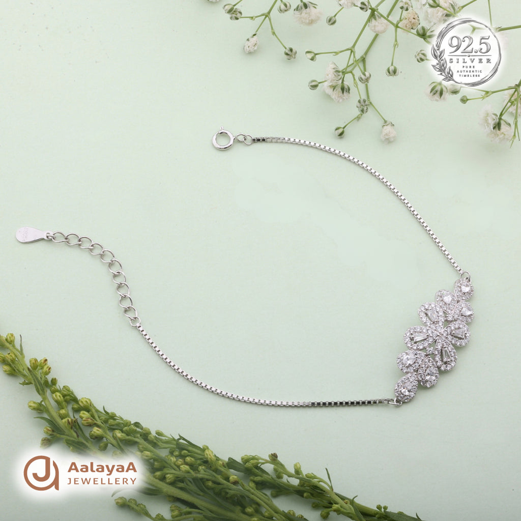 Silver Radiant Floral Cluster Bracelet