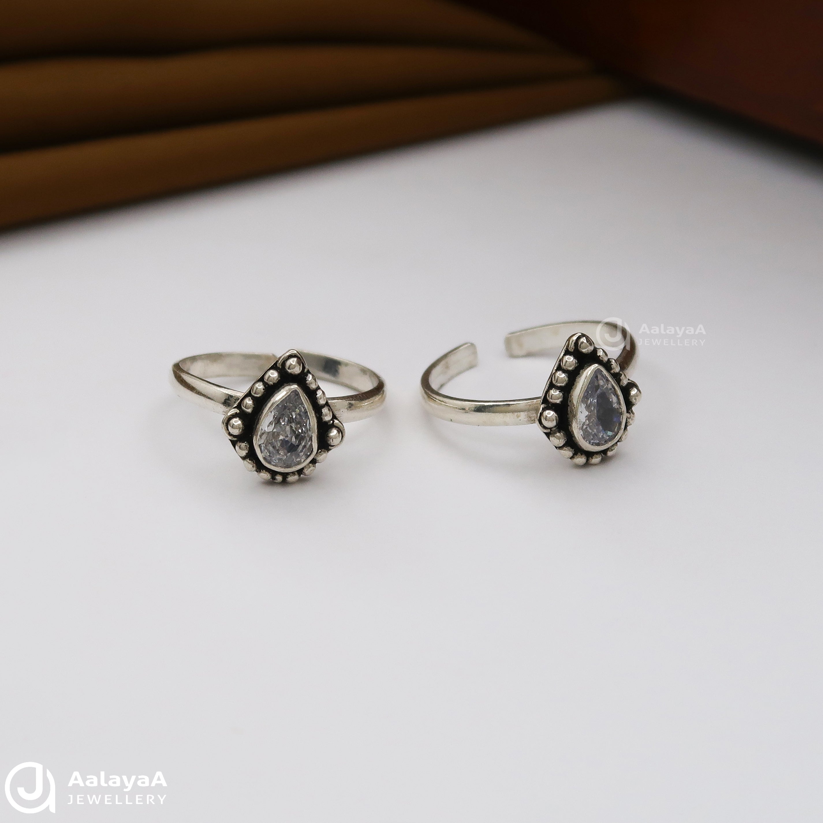 Oxidised Silver White Cut Stone Drop Toe Ring