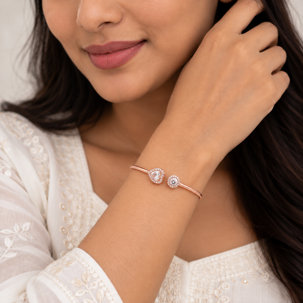Silver Rosegold Heart Solitaire Kada