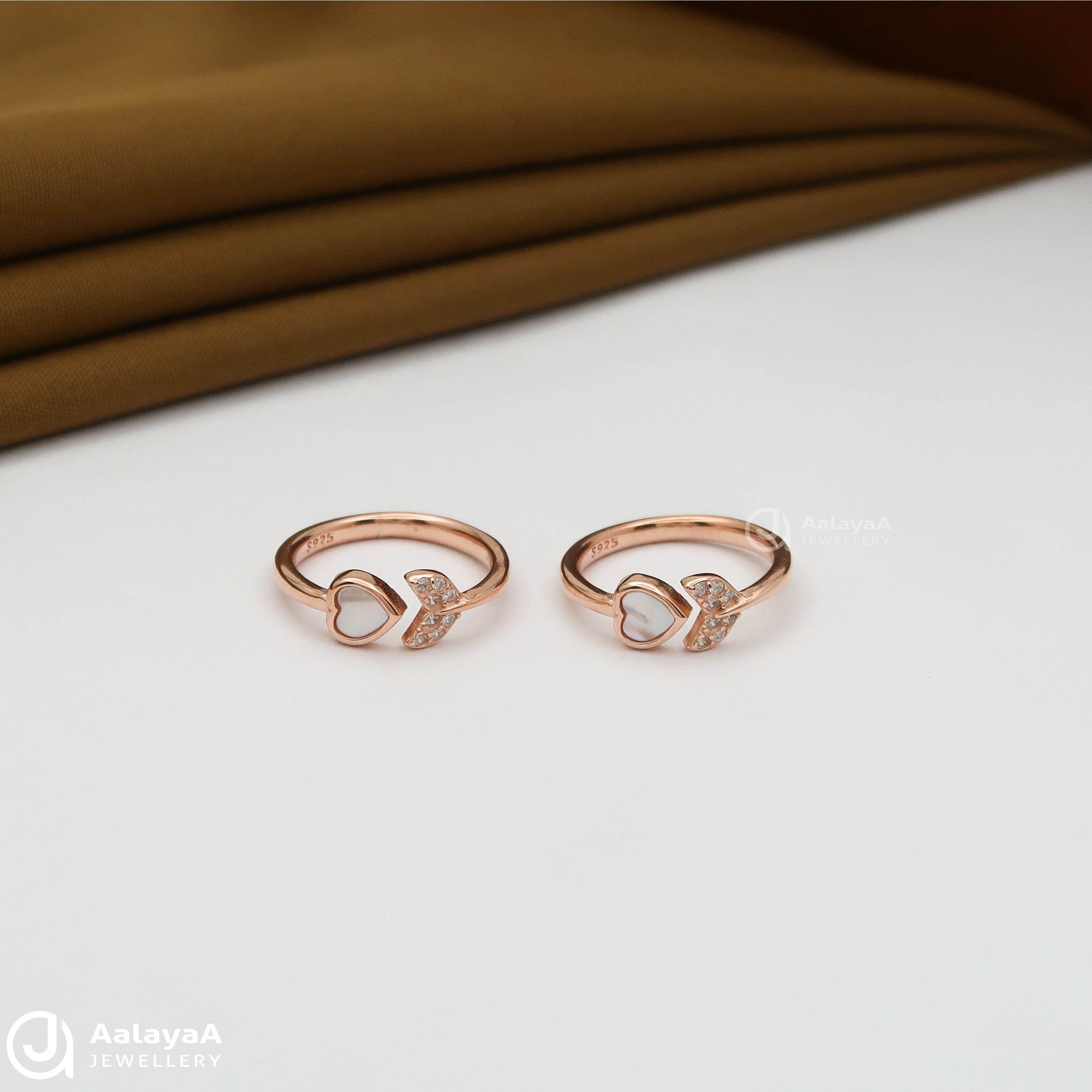 Silver Rose Gold Heart and Leaf Toe Ring