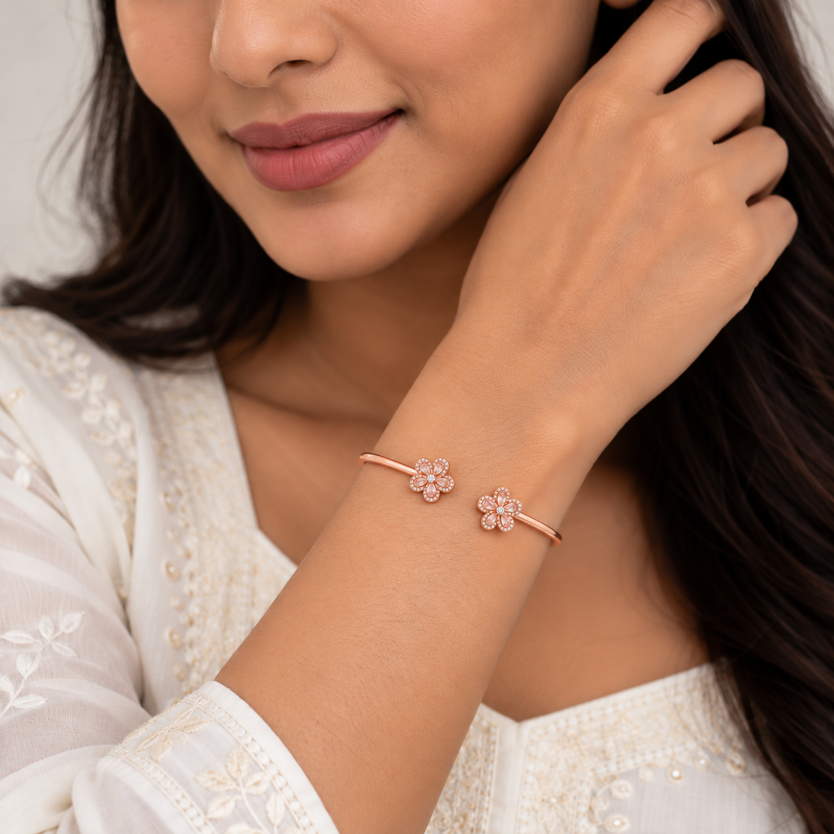 Silver Rosegold Crystal Flower Kada