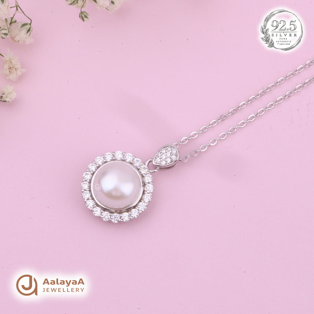 Silver Pearl Halo Drop Chain Pendant