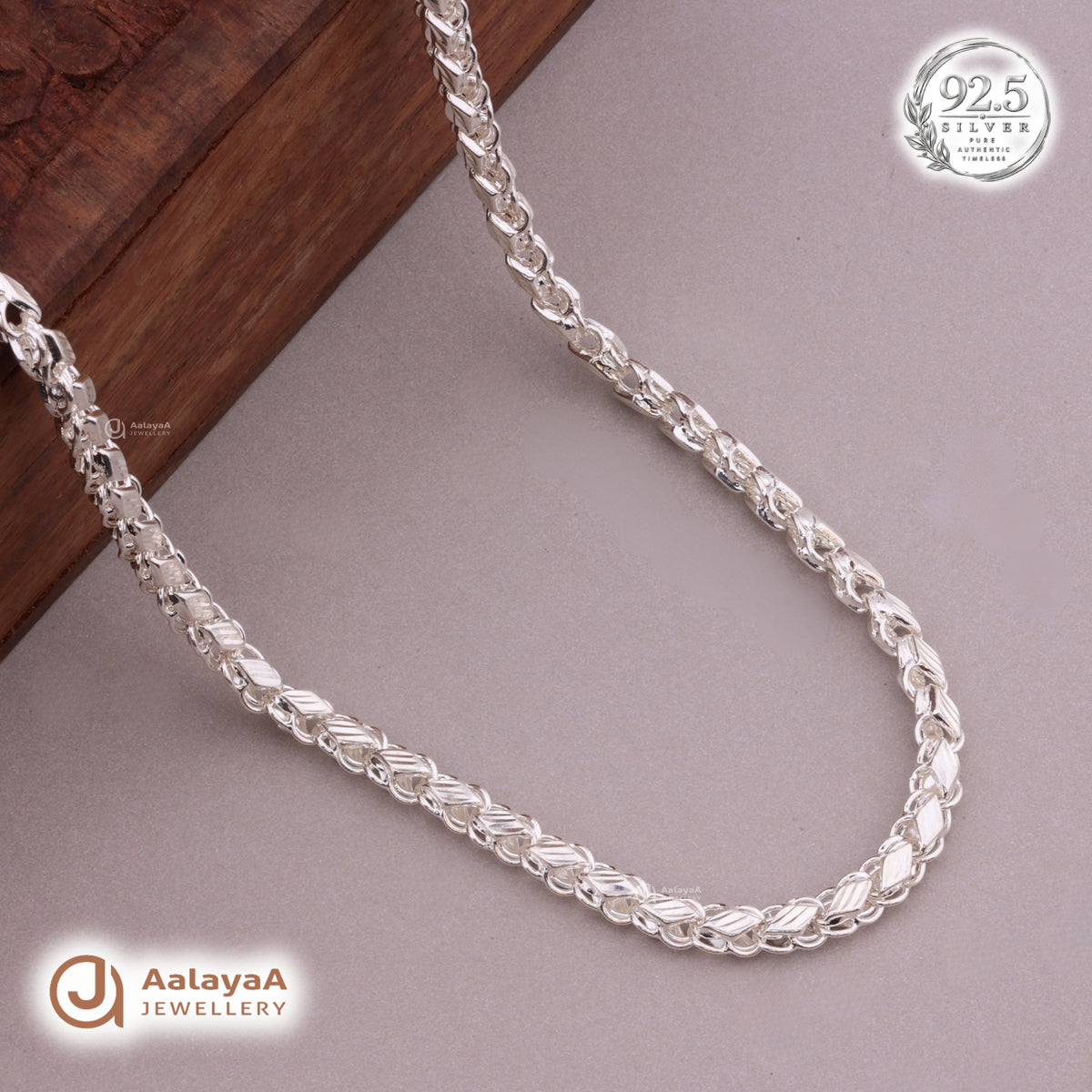 Diamond Crest Silver Men's Chain