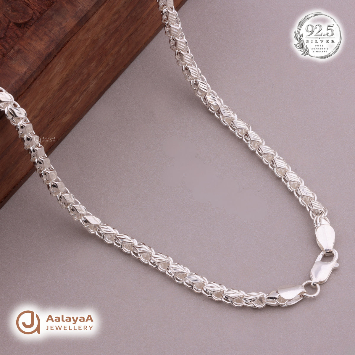 Diamond Crest Silver Men's Chain
