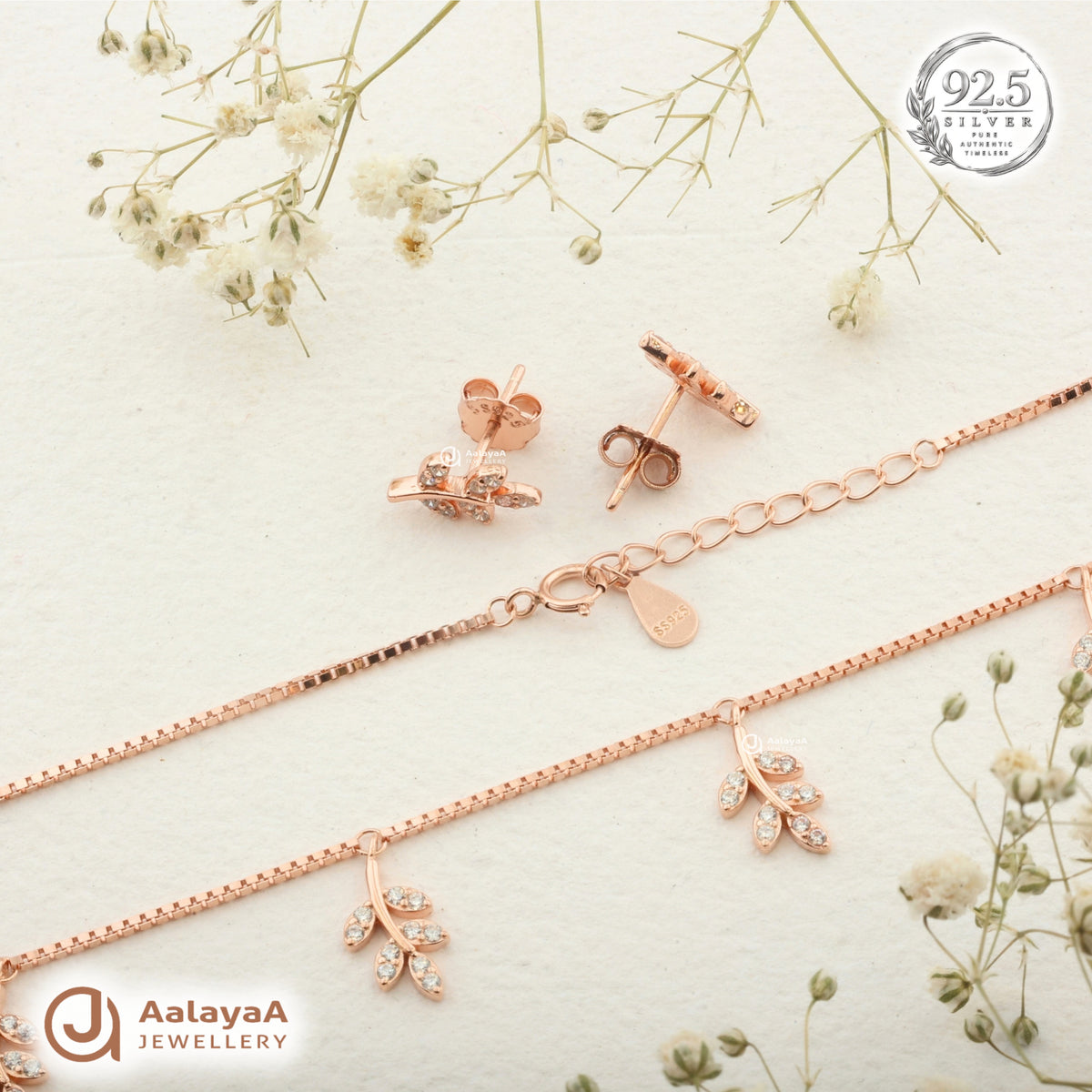 Elara Leaf Necklace Set