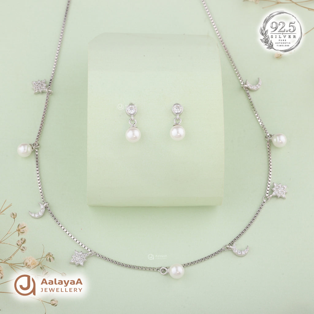 Silver Moonlight Pearl Necklace Set