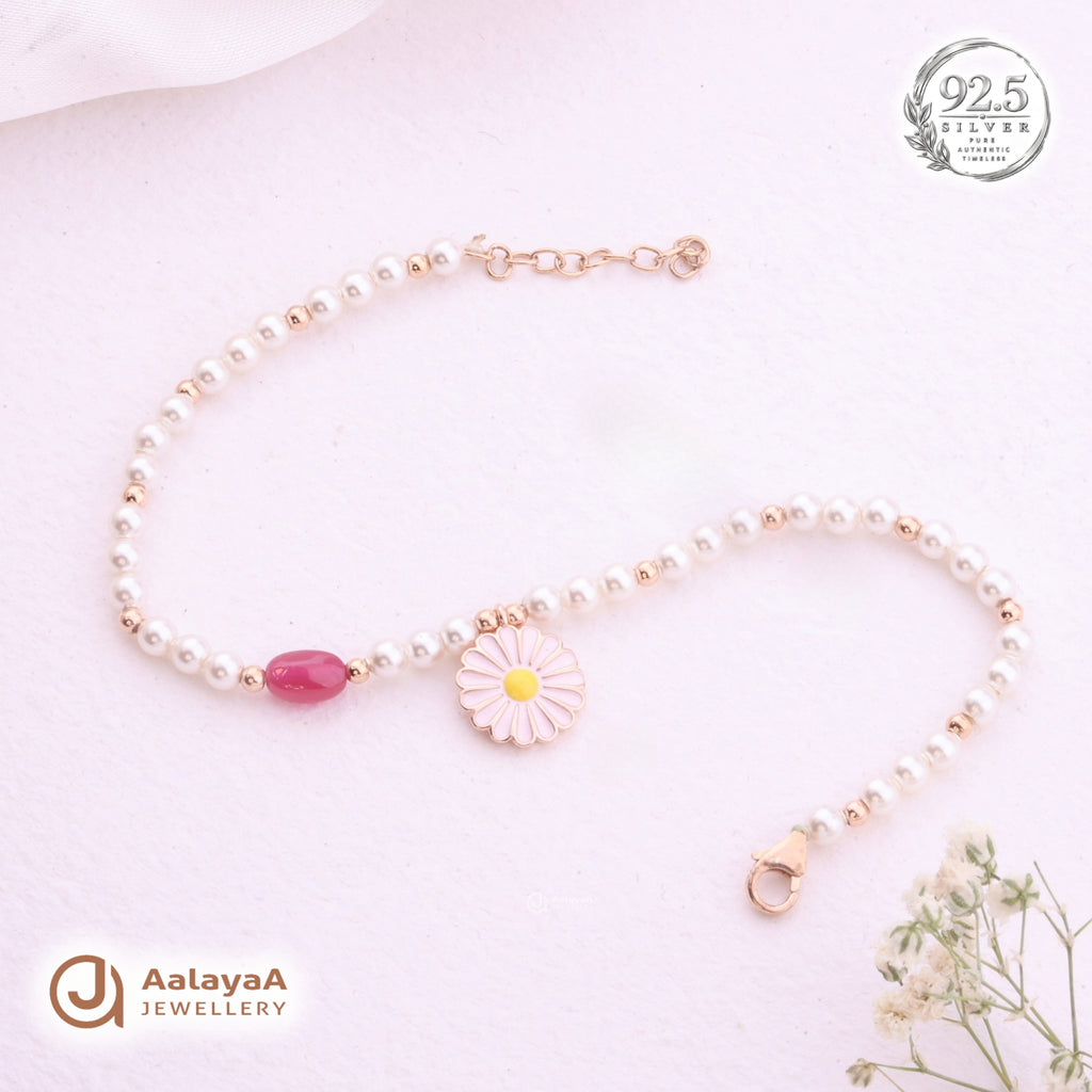 Silver Rosegold Daisy Pearl Bracelet