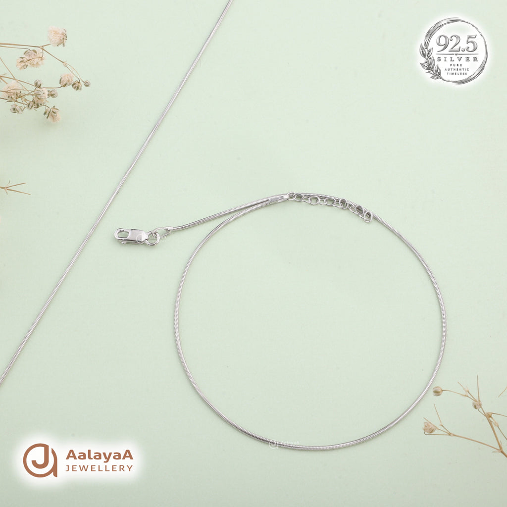 Silver Sleek Serenity Anklet