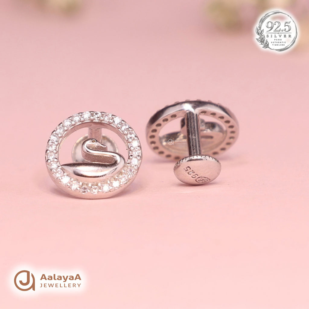 Silver Swan Circle Earring