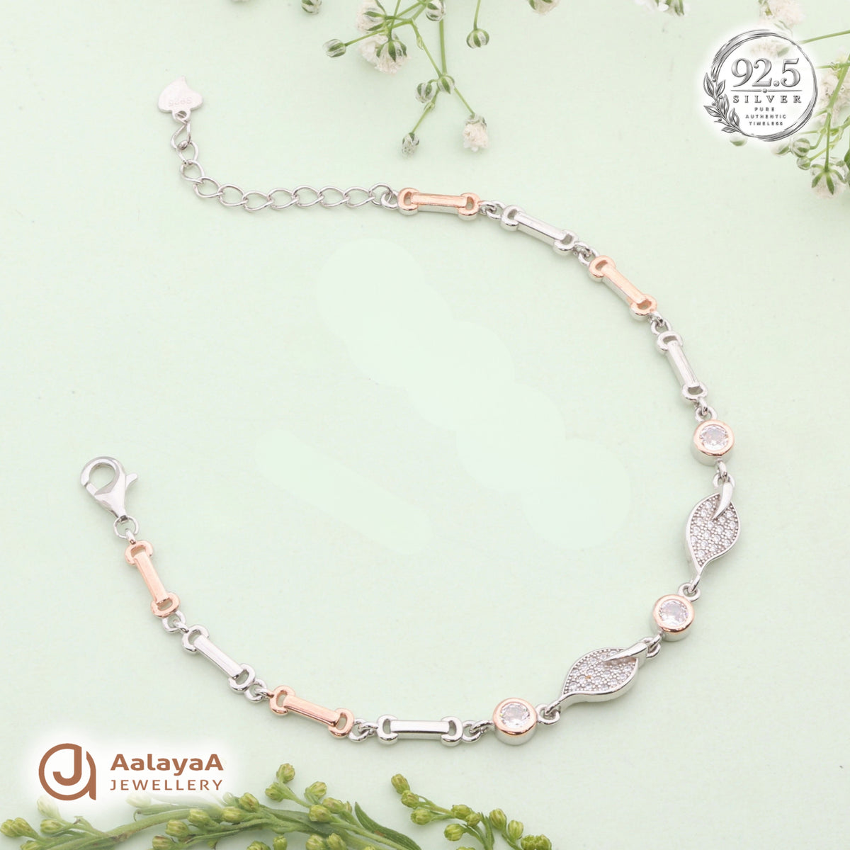 Silver Elegant Leaf Bracelet