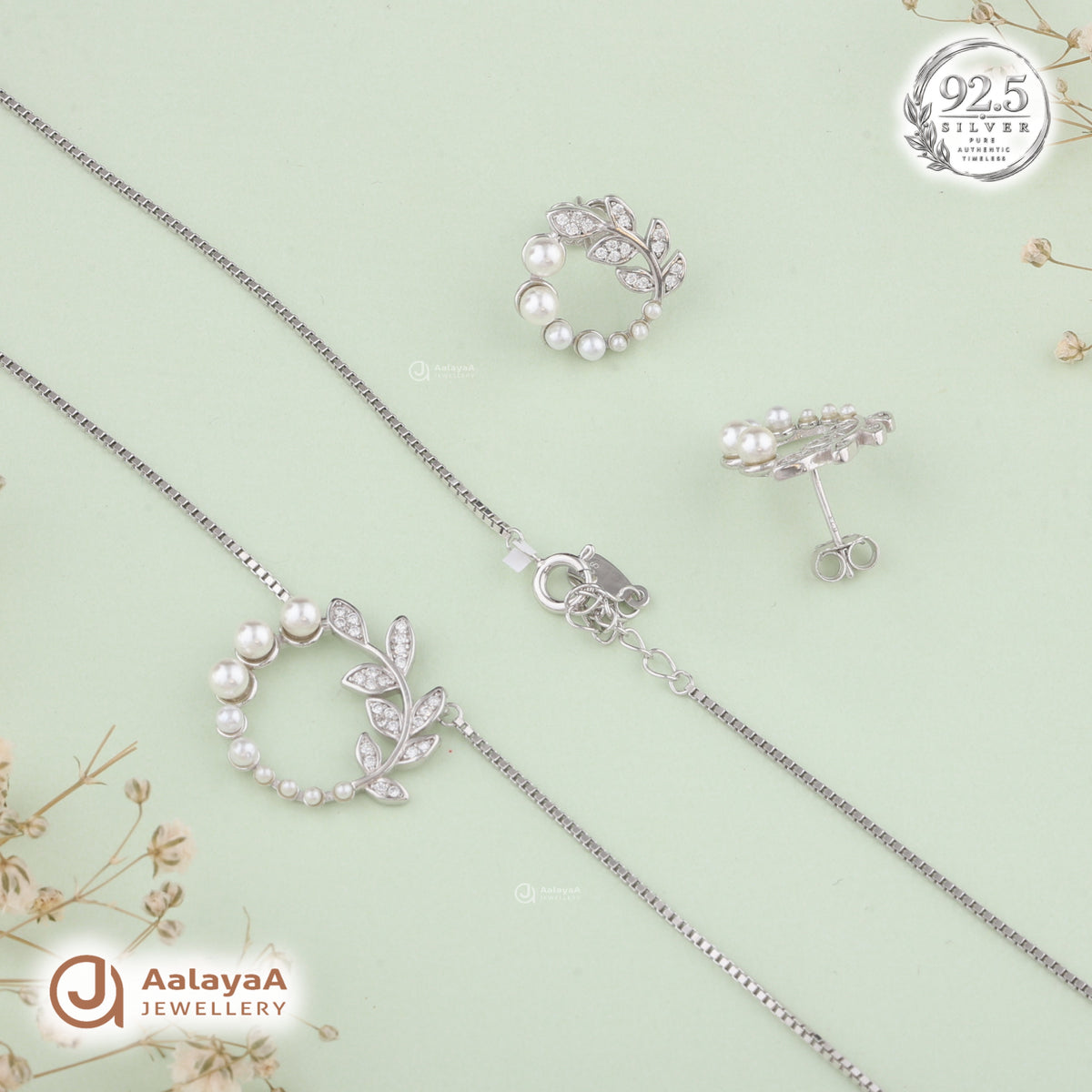 Silver Pearl Laurel Necklace Set