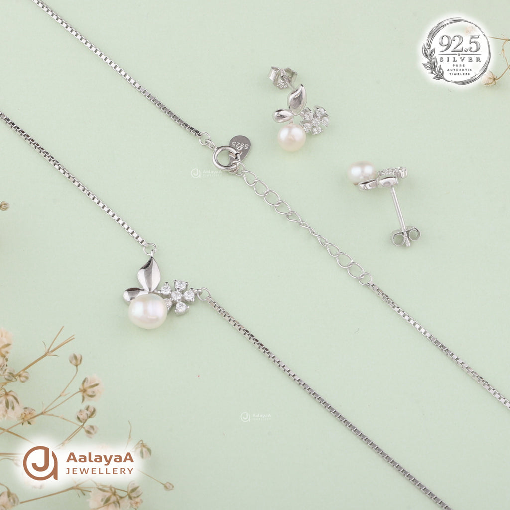 Silver Pearl Petal Necklace Set