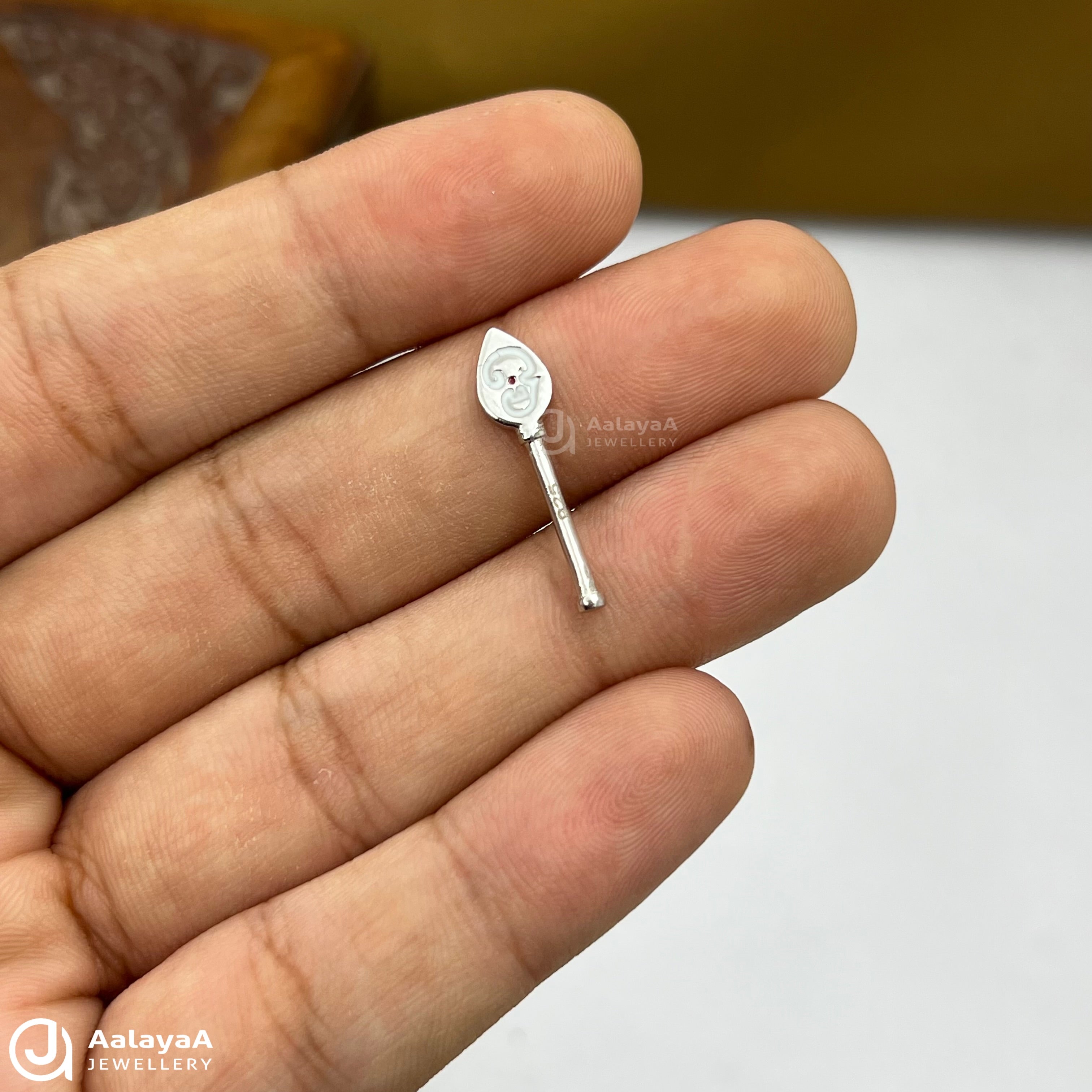 Pocket Size Silver vel