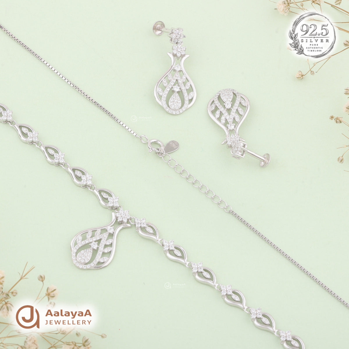 Silver Royal Filigree Necklace Set