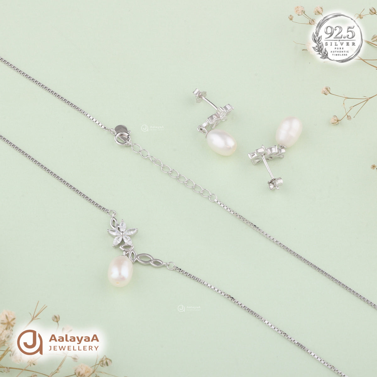 Silver Pearl Lily Necklace Set