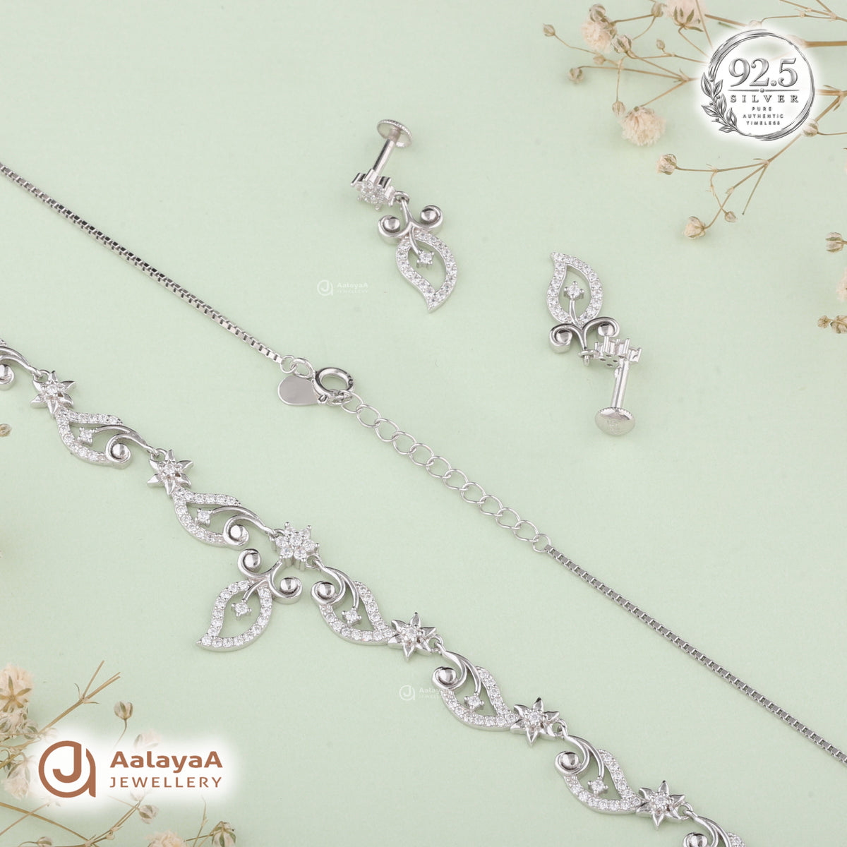 Silver Starry Swirl Necklace Set