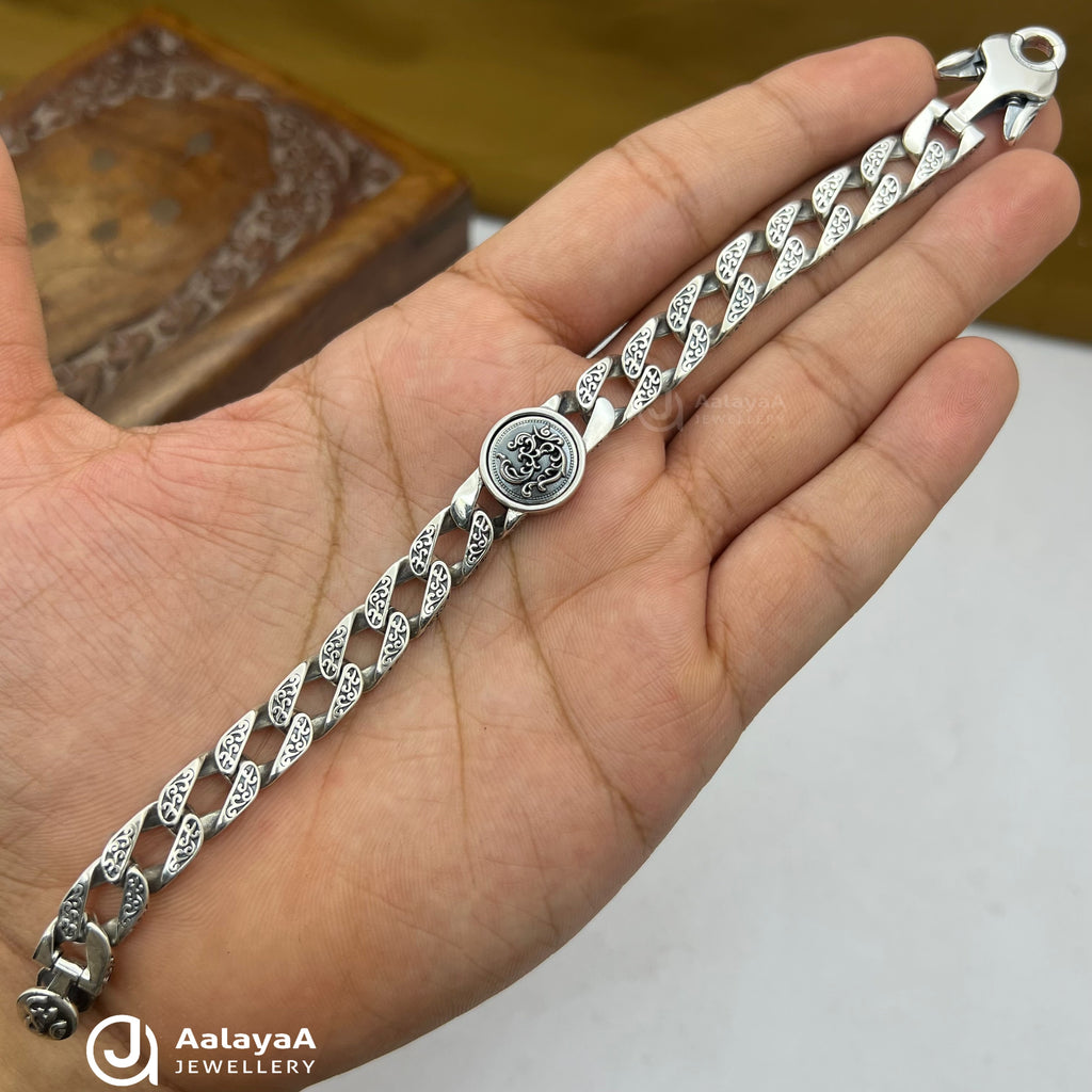 Oxidised Silver Circle Om Rotating Bracelet