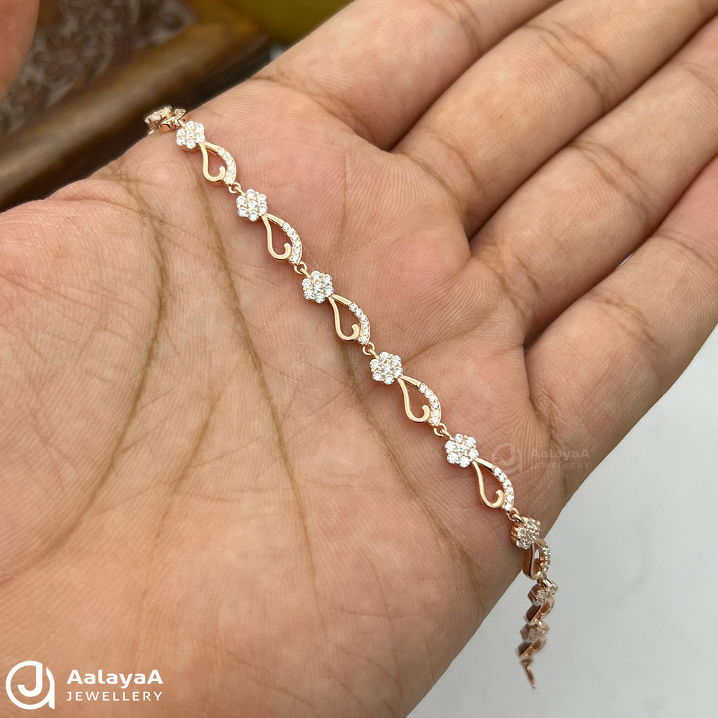 Silver Rosegold Flower with Stylish Heart Bracelet