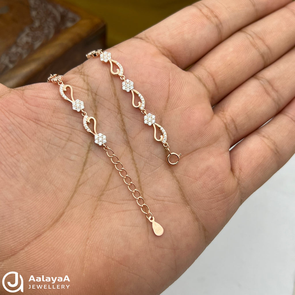 Silver Rosegold Flower with Stylish Heart Bracelet