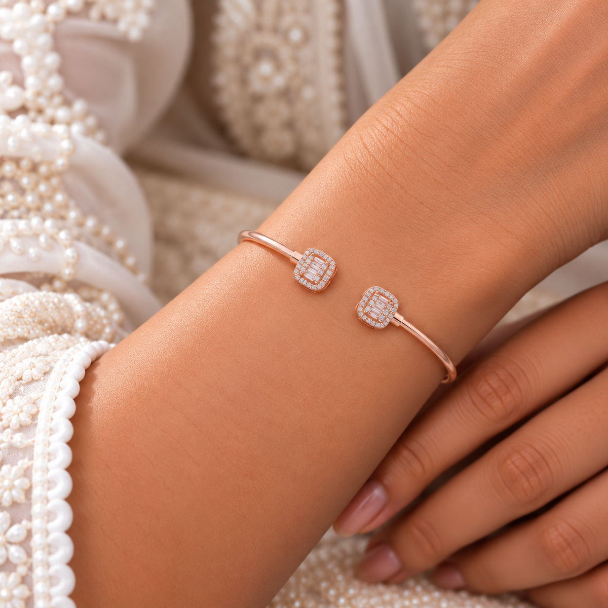 Silver Rosegold Emerald Cut Halo Kada
