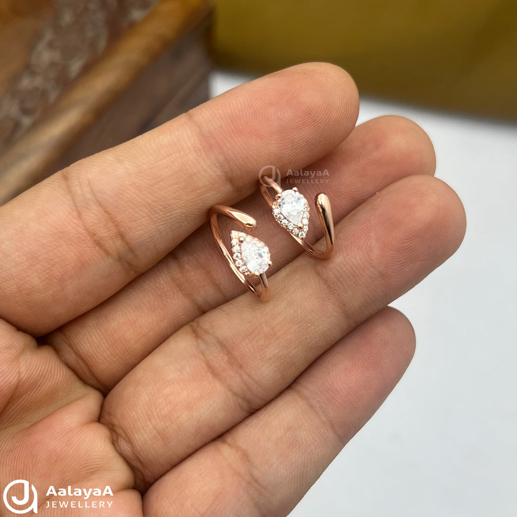 Silver Rosegold Petal Drop Toe Ring