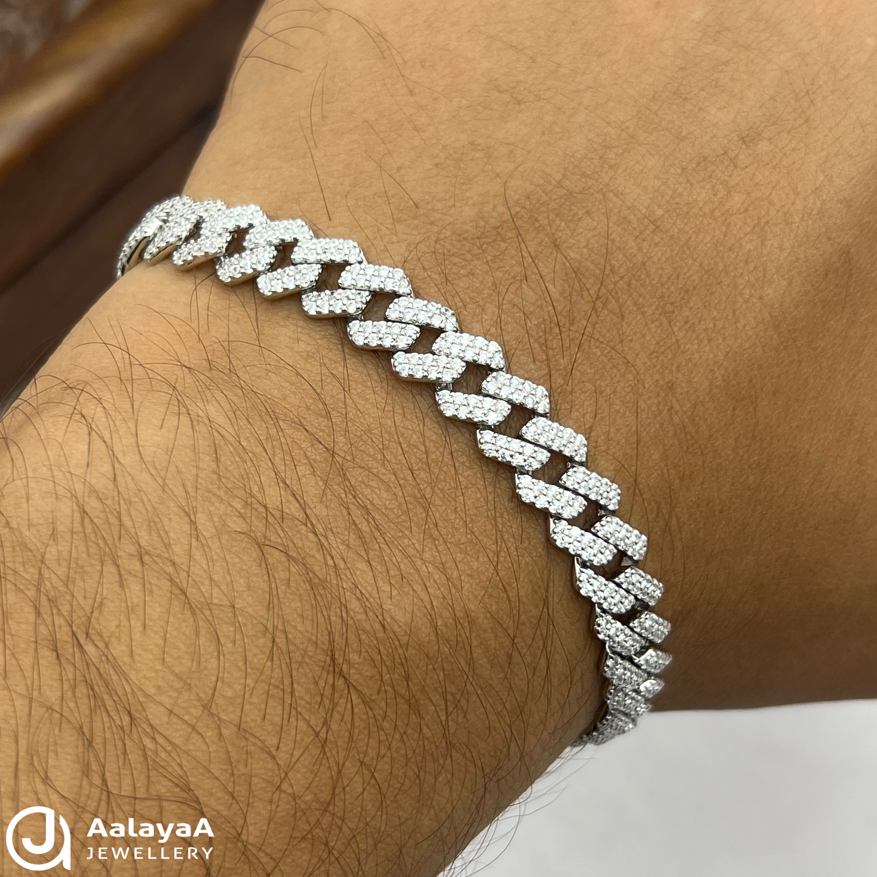 Silver diamond-paved Cuban link bracelet