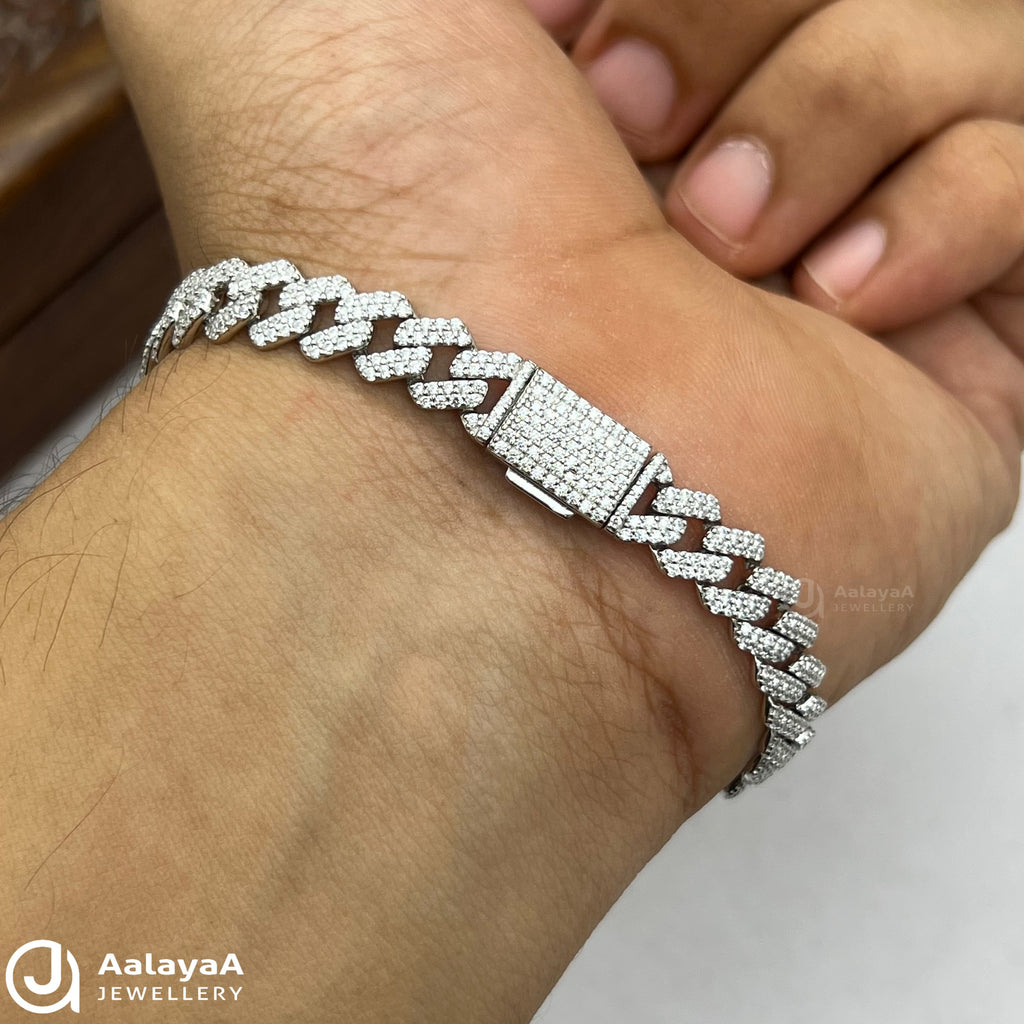 Silver diamond-paved Cuban link bracelet