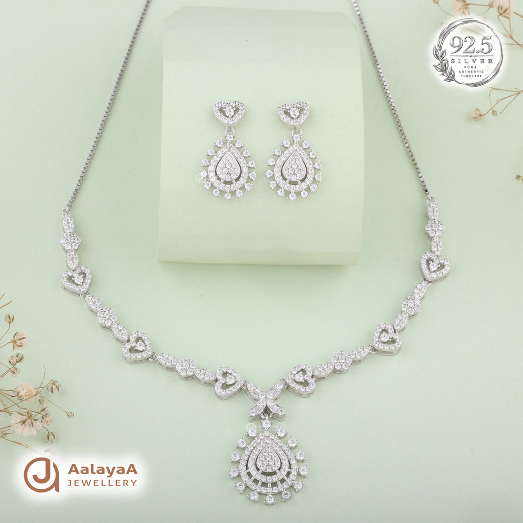 Silver Heartfelt Elegance Necklace Set