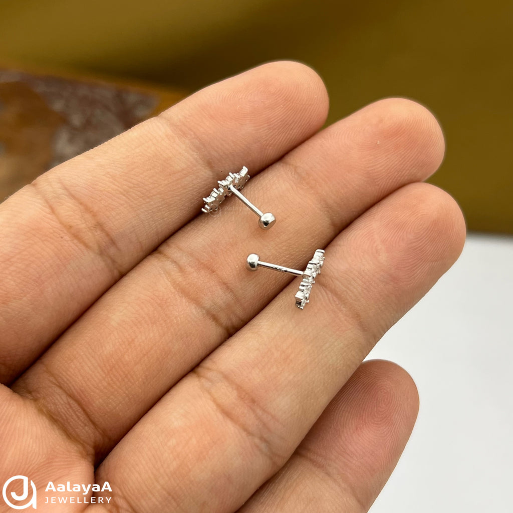 Silver Curved Bar Diamond Side Stud
