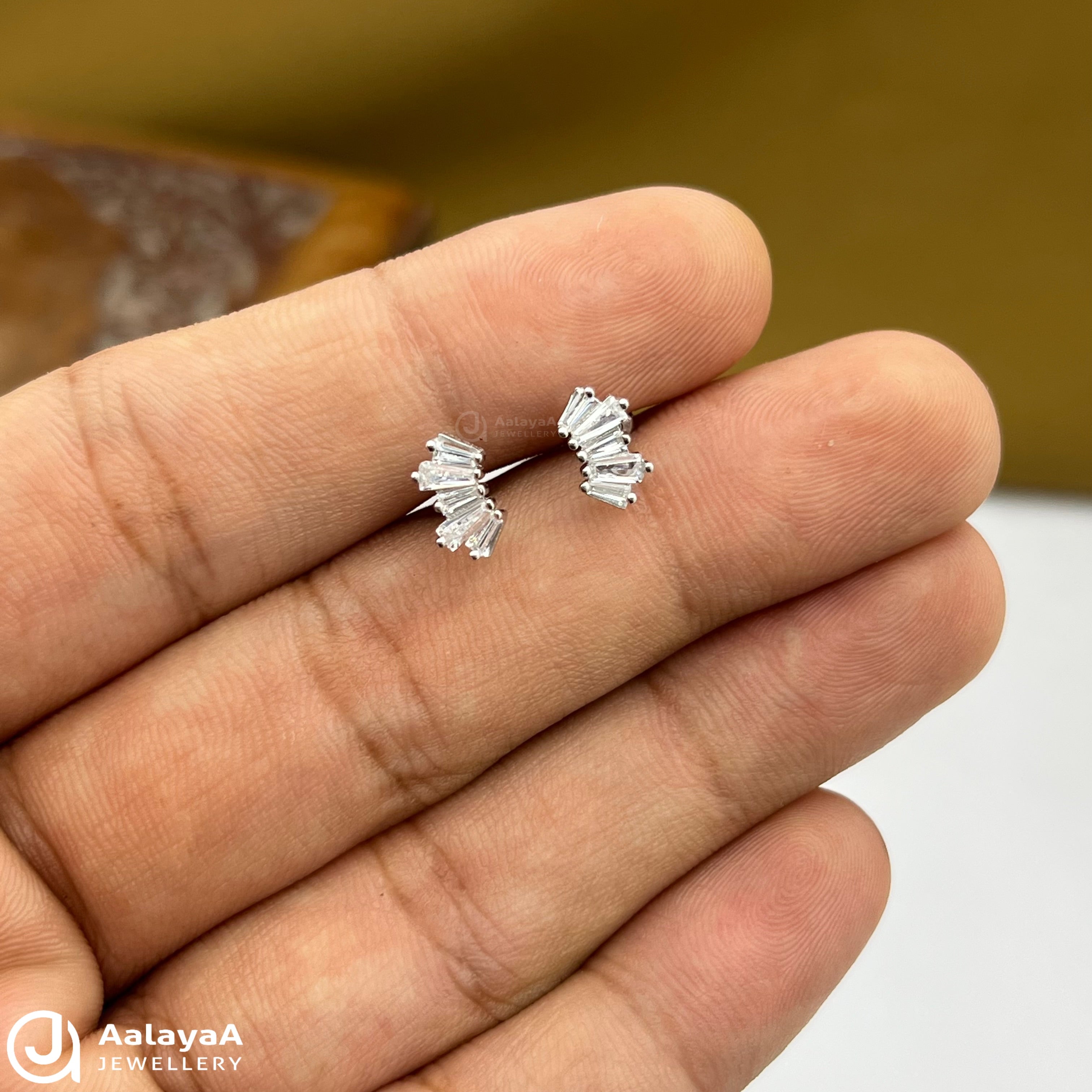 Silver Crystal Fan Side Stud