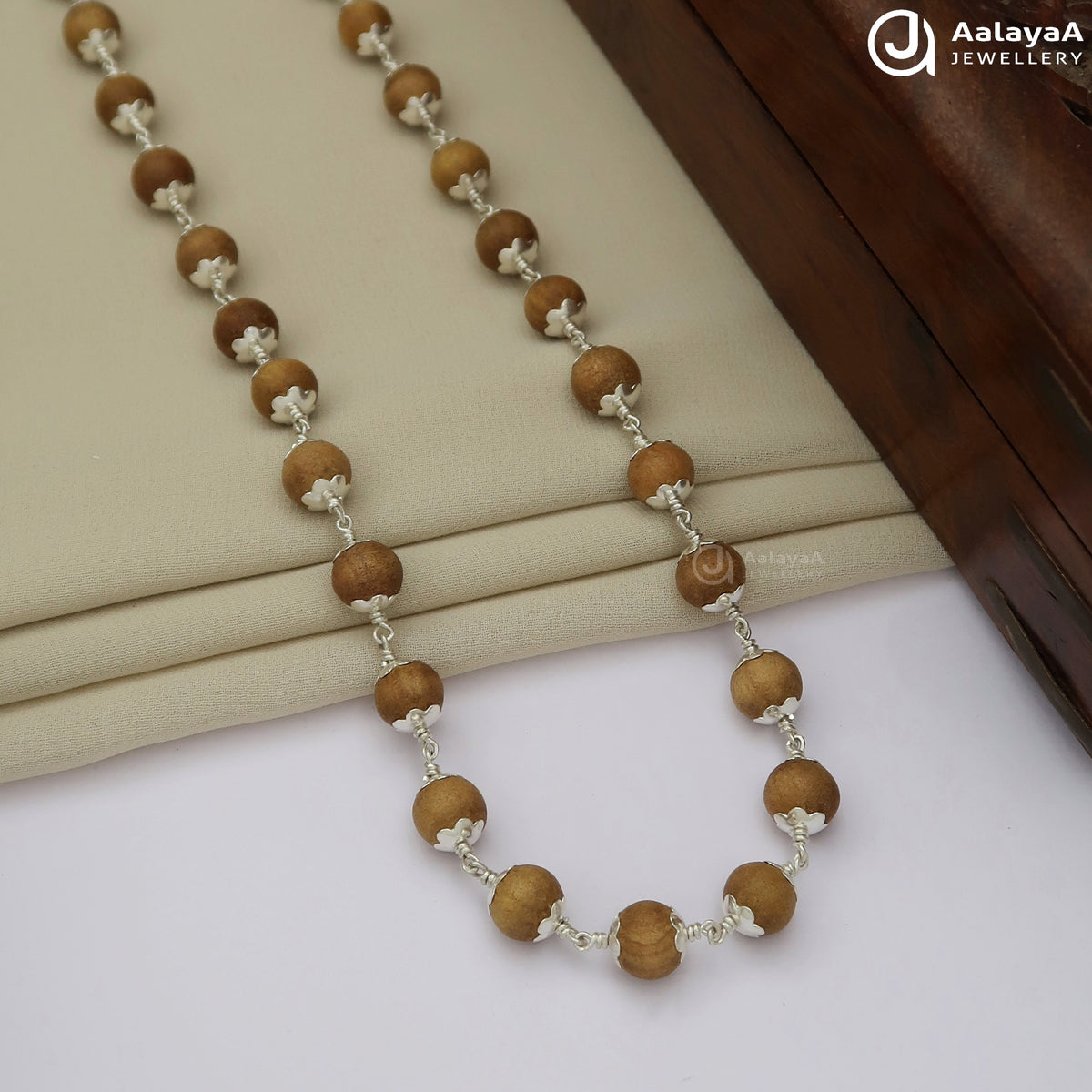 8mm Sandal Wood Mala