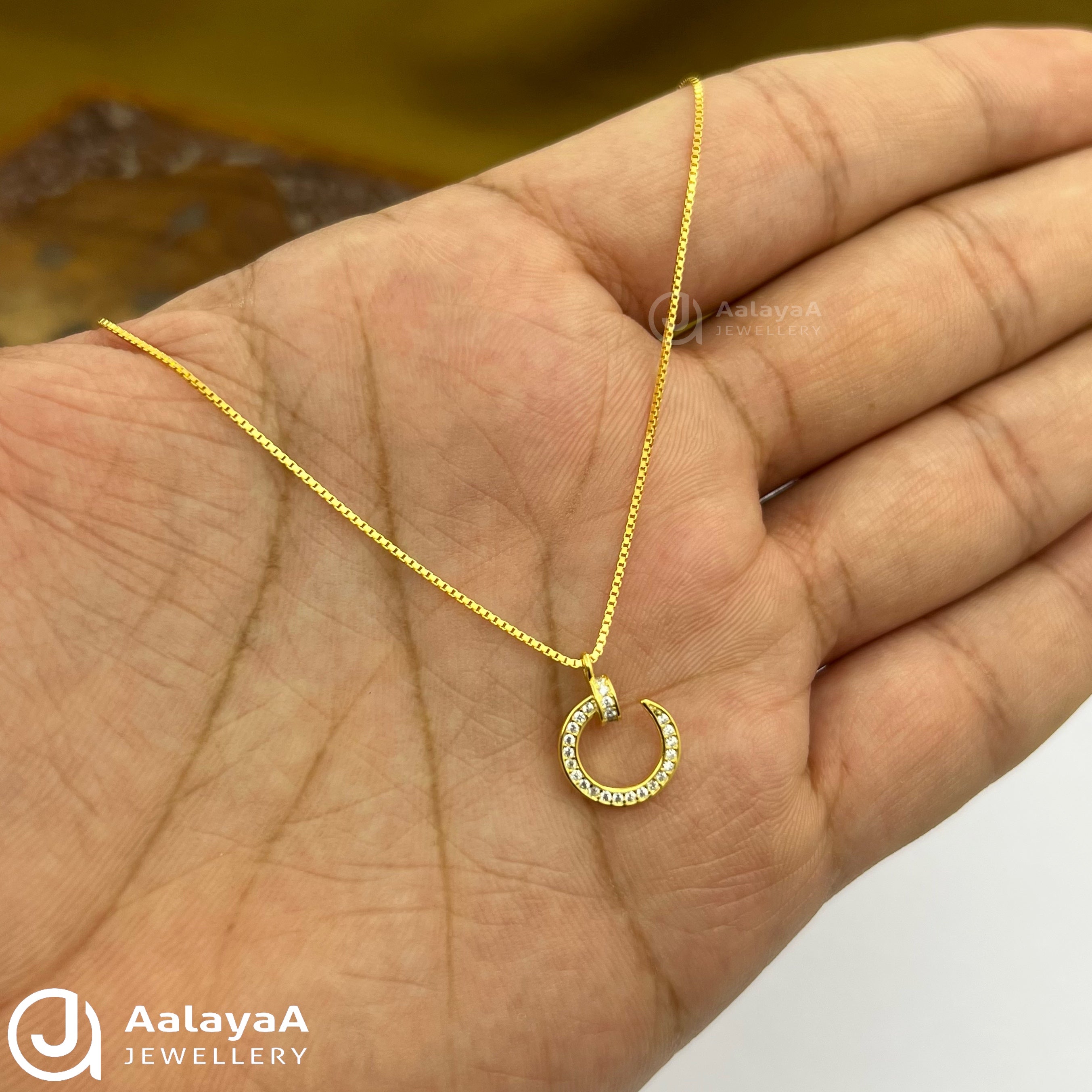 Silver GoldPlated Gleam Circle Chain Pendant
