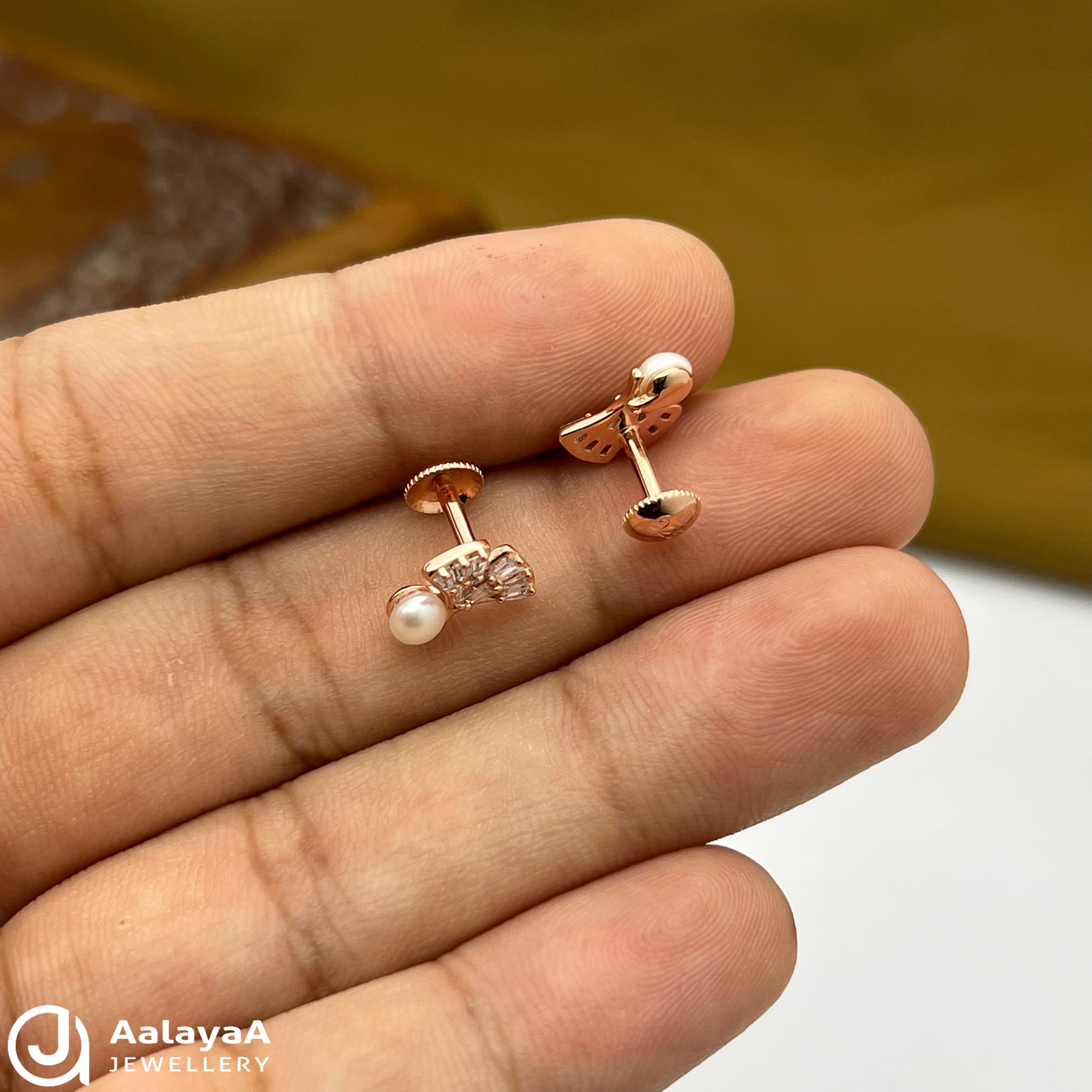 Silver Rose Gold Heart of Pearls Earings