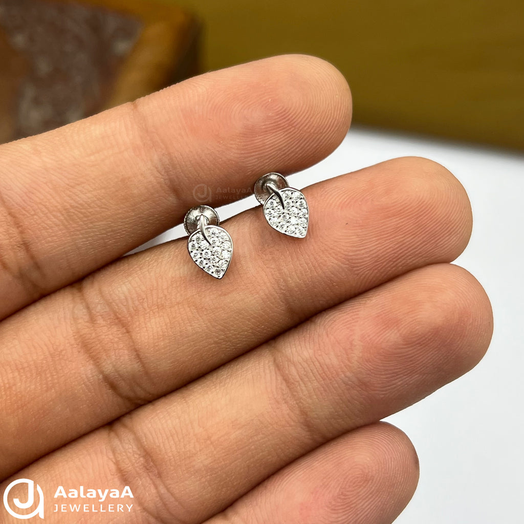 Silver Mini Leaf Earings