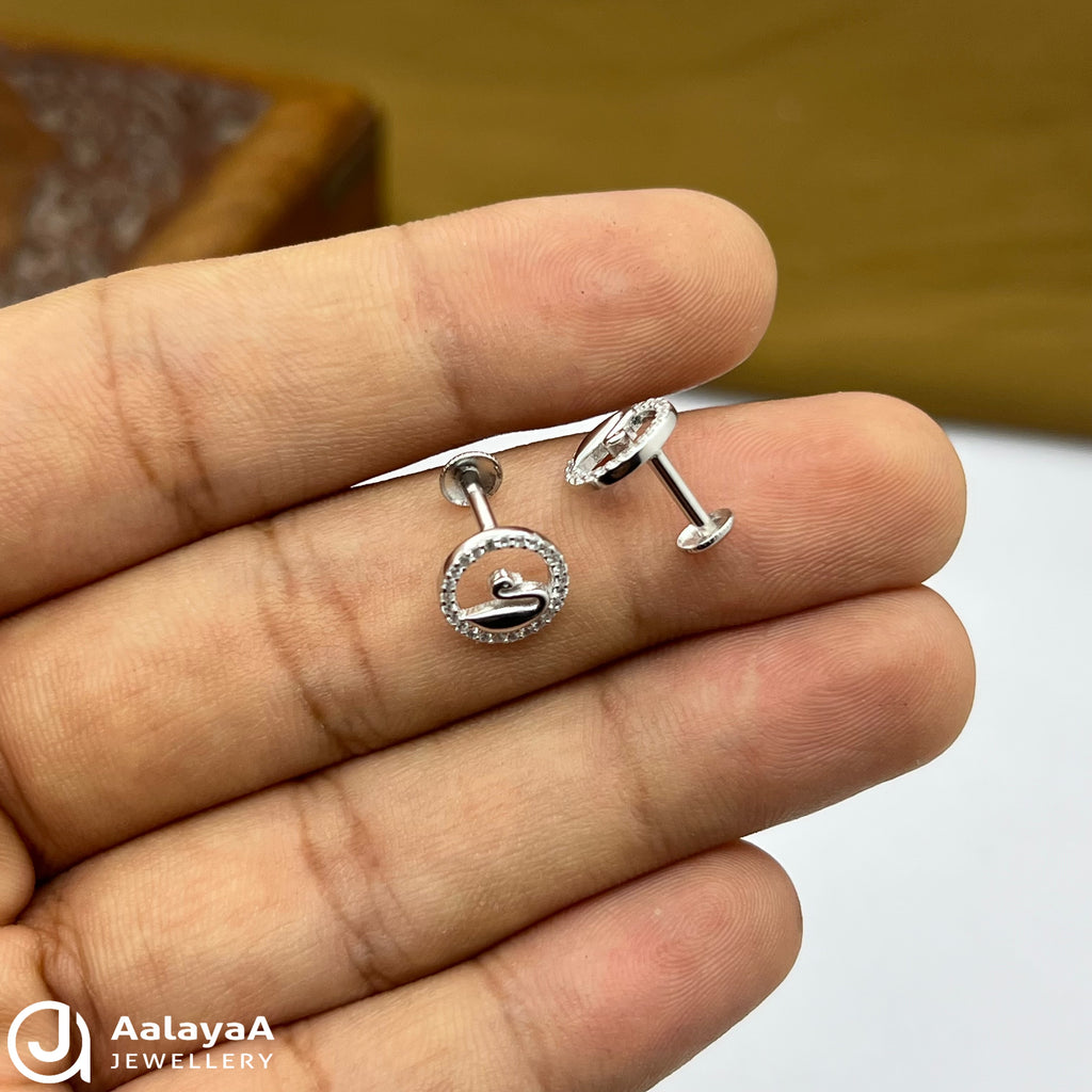 Silver White Swan Spark Earings