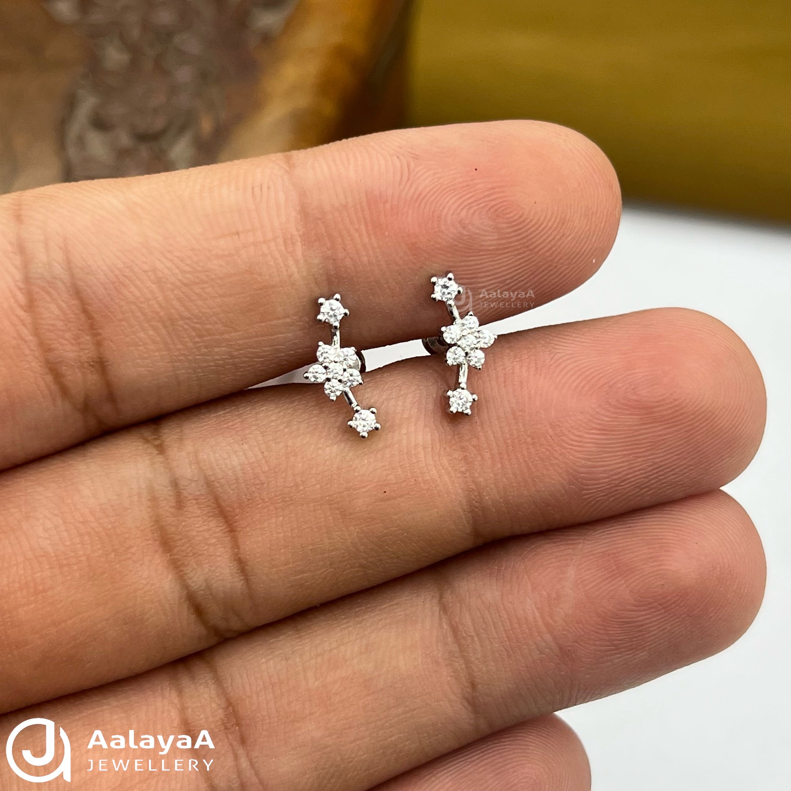 Silver Floral Cluster Stud Stud