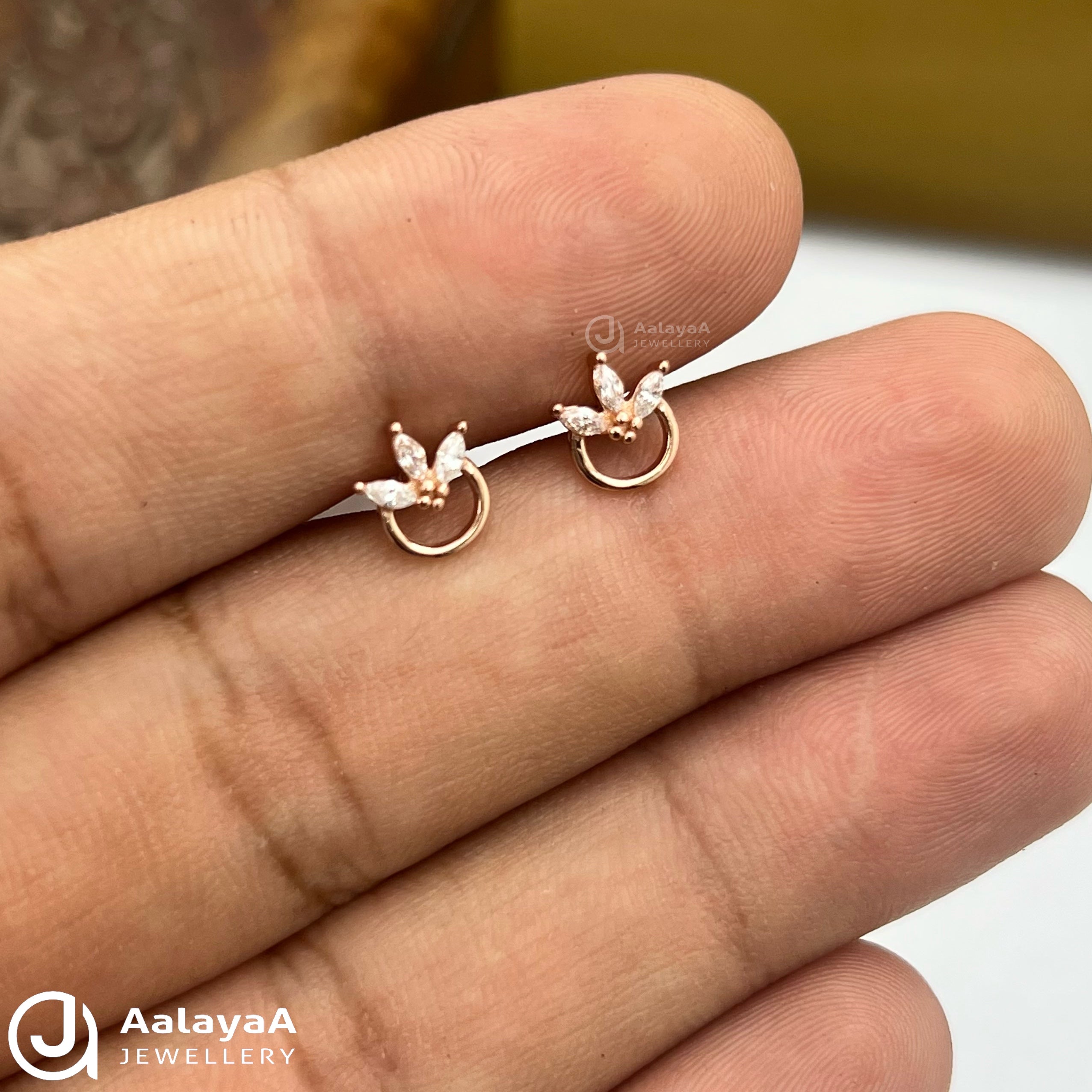 Silver RoseGold Circle Leaf Side Stud