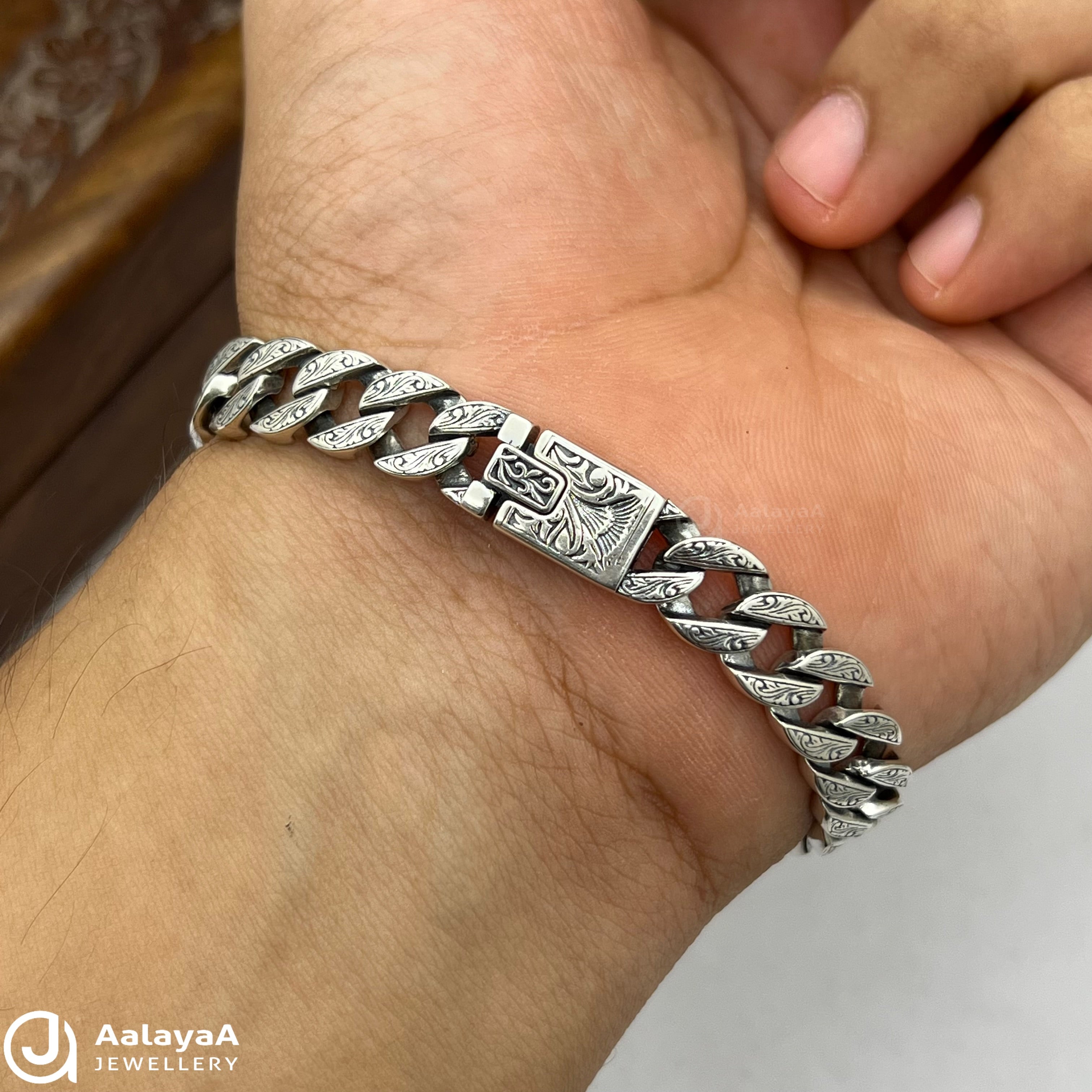 Silver Antique King Roar Bracelet