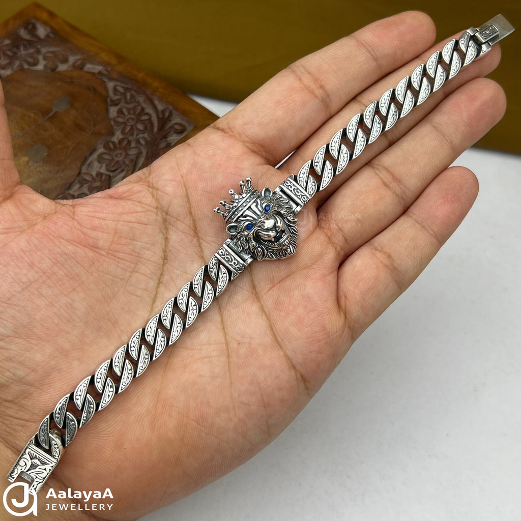Silver Antique King Roar Bracelet
