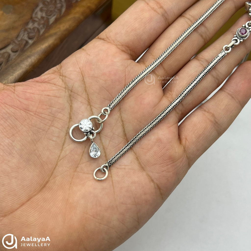 Silver Antique Pushpa Star Anklet