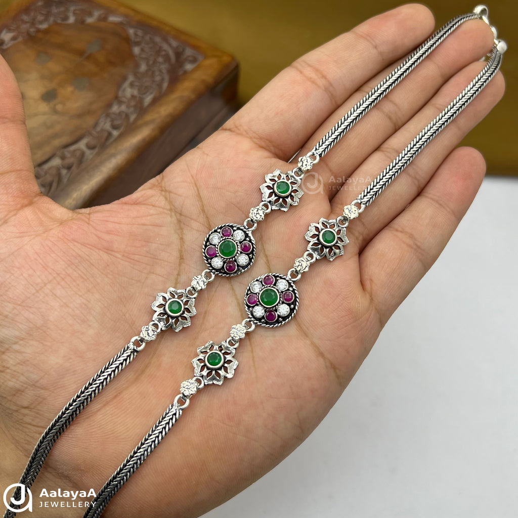 Silver Antique Malligai Chakra Anklet