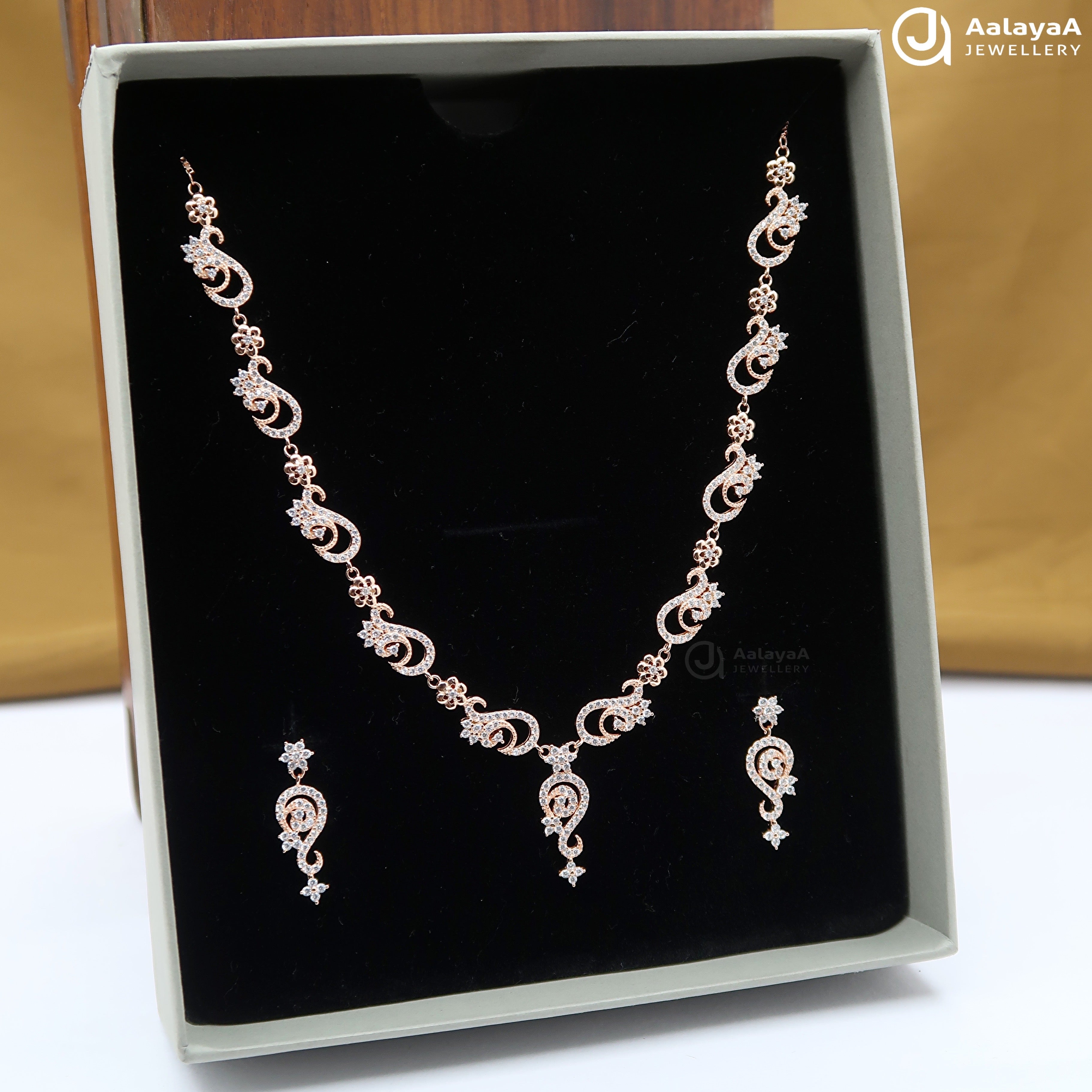 Silver Rose Gold Twinkle Leaf Necklace Set