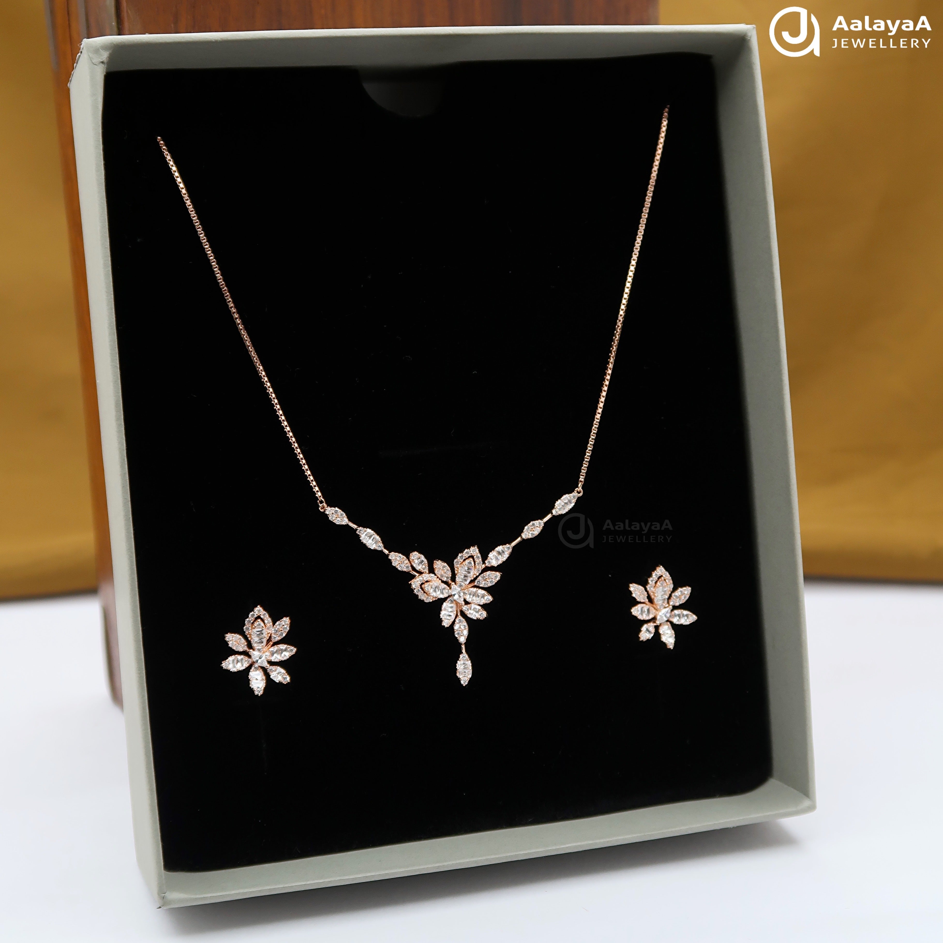 Silver Rose Gold Leaf Bloom Necklace Set