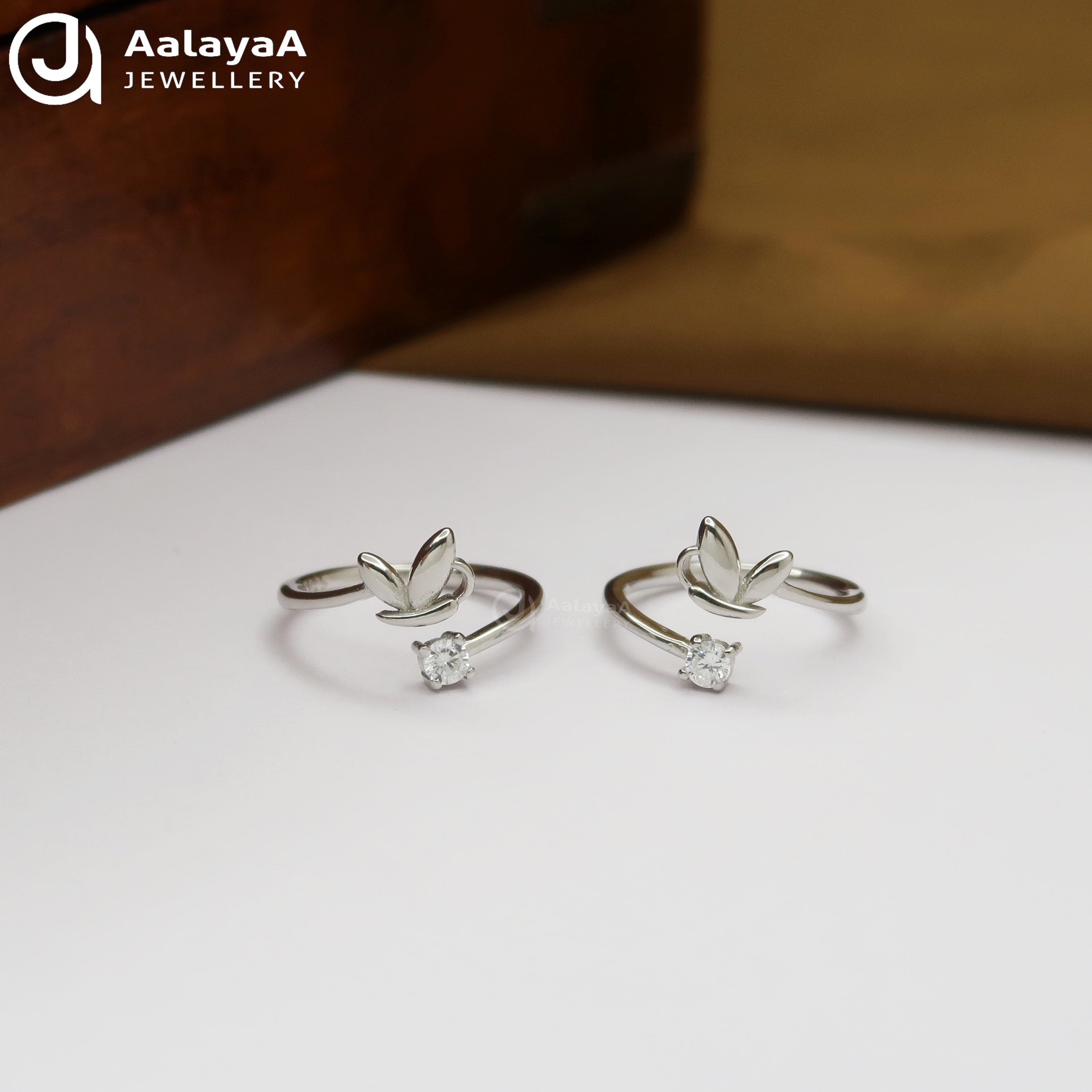 Silver Flutter Toe Ring