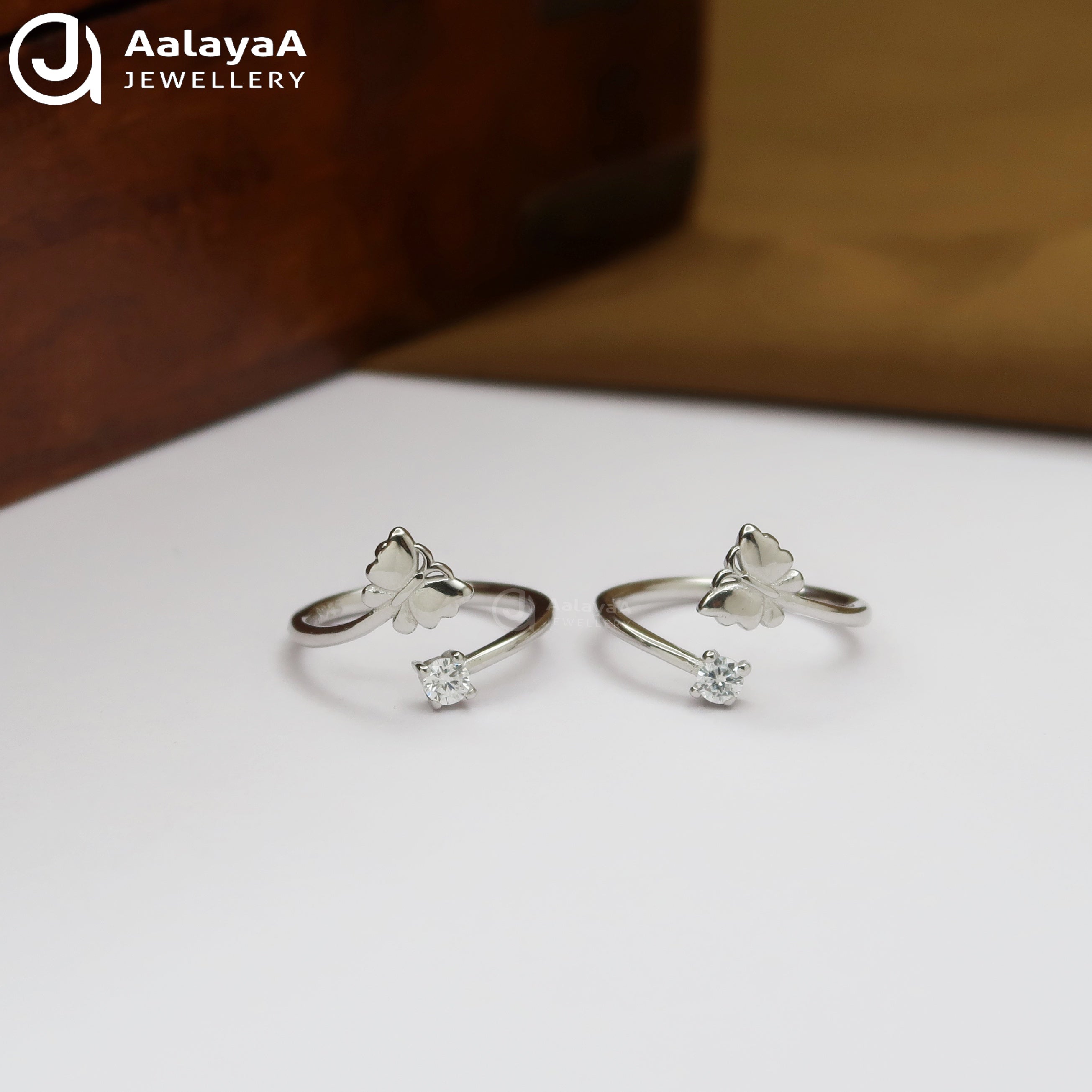Silver Butterfly Grace Toe Ring